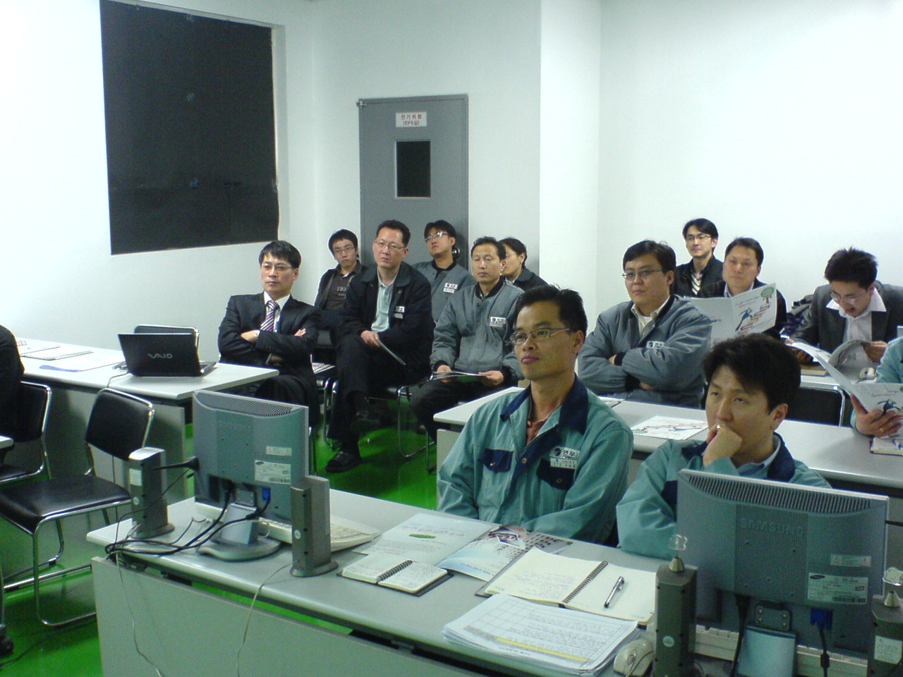 0803260004.jpg