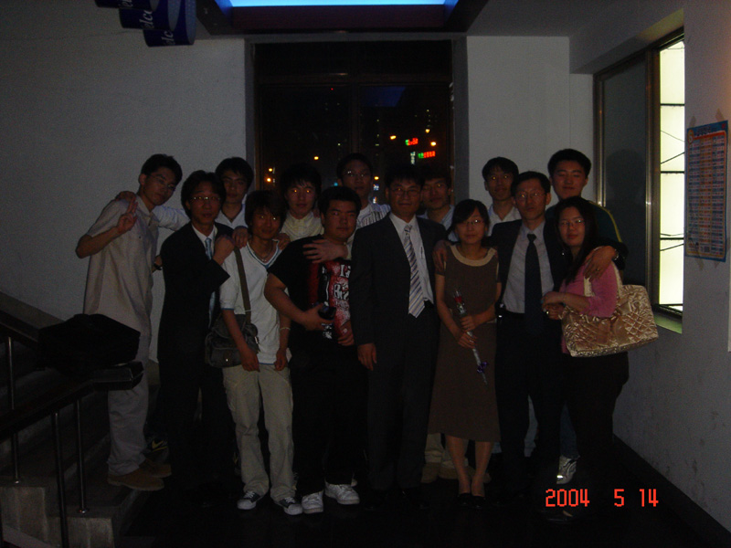 326d8032_teacher.jpg